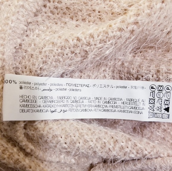 Bershka Furry Chenille Sweater, Size XS - Picture 16 of 16